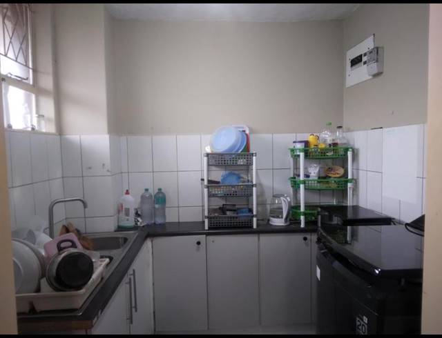 2 BEDROOM APARTMENT FOR SALE IN ESSENWOOD